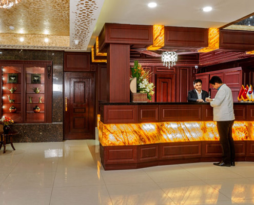 Aramis Hotel, Tehran