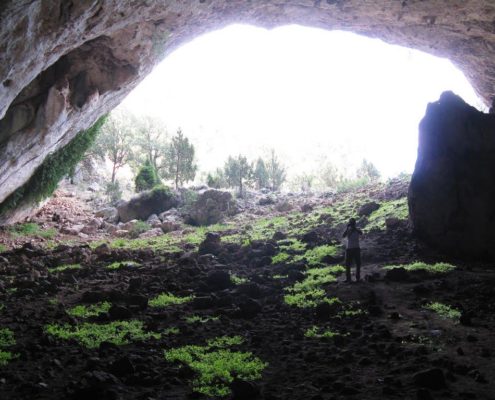 siahkal cave