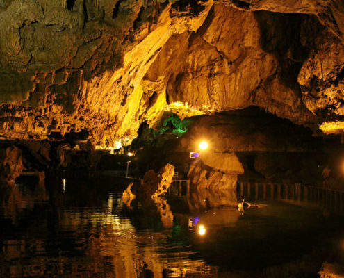caves in Iran-Alisadr