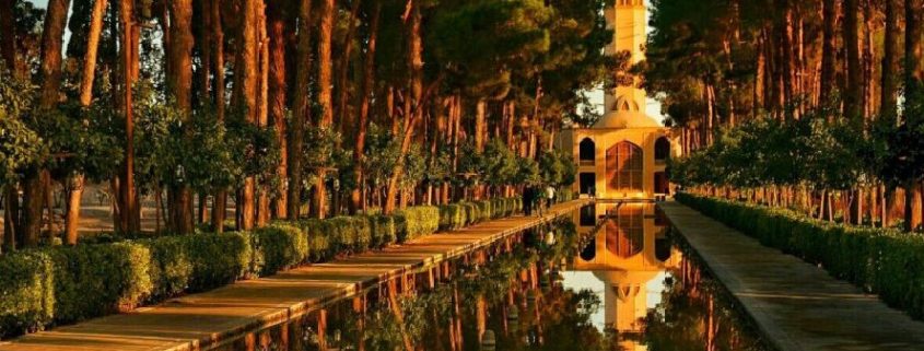 Dowlatabad garden is the architectural jewel of Yazd