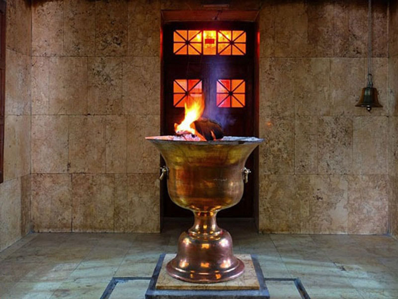Travel to Iran to Discover the Zoroastrian Fire Temples