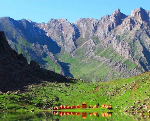 The best trekking trails in Iran