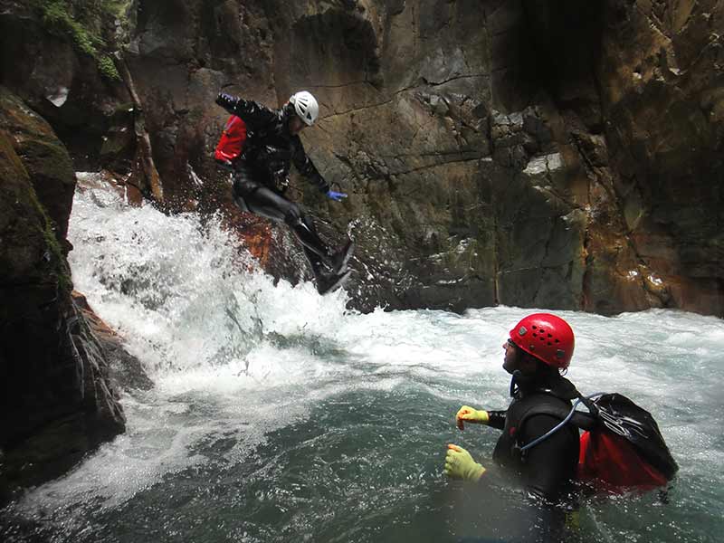 Travel to Iran to experience canyoning 