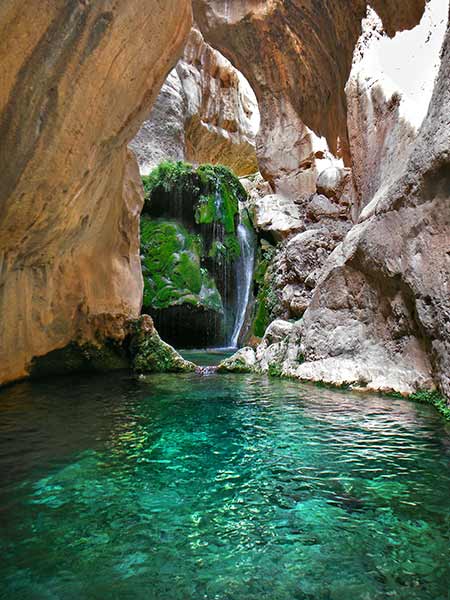 Travel to Iran to experience canyoning 