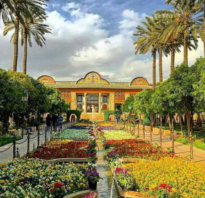Travel-to-Iran-Narenjestan-Garden-travel-to-Iran-tours-to-Iran-